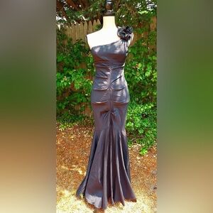 Cache One-Shoulder Black Satin Mermaid Gown with Rosette